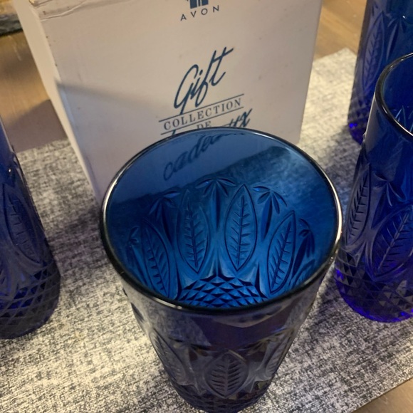 Avon Cobalt (Royal Blue Sapphire Collection) Blue Glass Tumbler Set - Picture 4 of 6